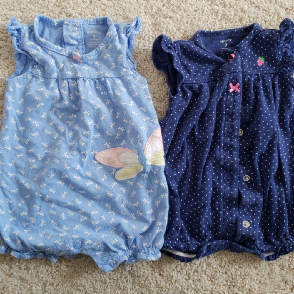 Carters good used conditio onesies